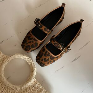 F68 FLAT FLEXIBLE CHAROL LEOPARDO CON PULSERA