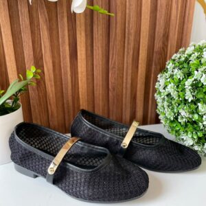 F242 FLAT NEGRO CON HEBILLA DE SUJETADOR