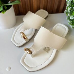 S1168 SANDALIA BLANCA DEDAL DORADO