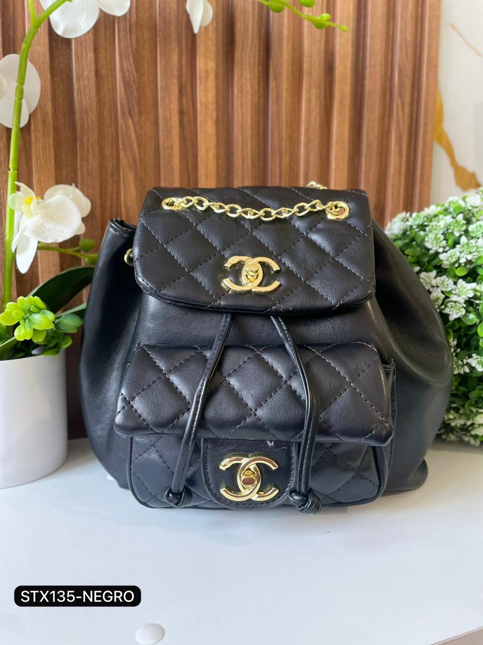 STX135 MOCHILA CHANEL CON BOLSITA ENFRENTE - Image 2