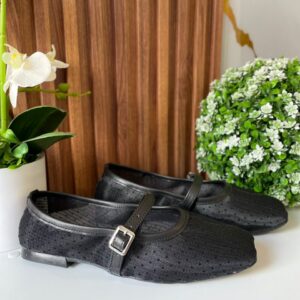 F323 FLAT NEGRO DE MALLA PUNTITOS