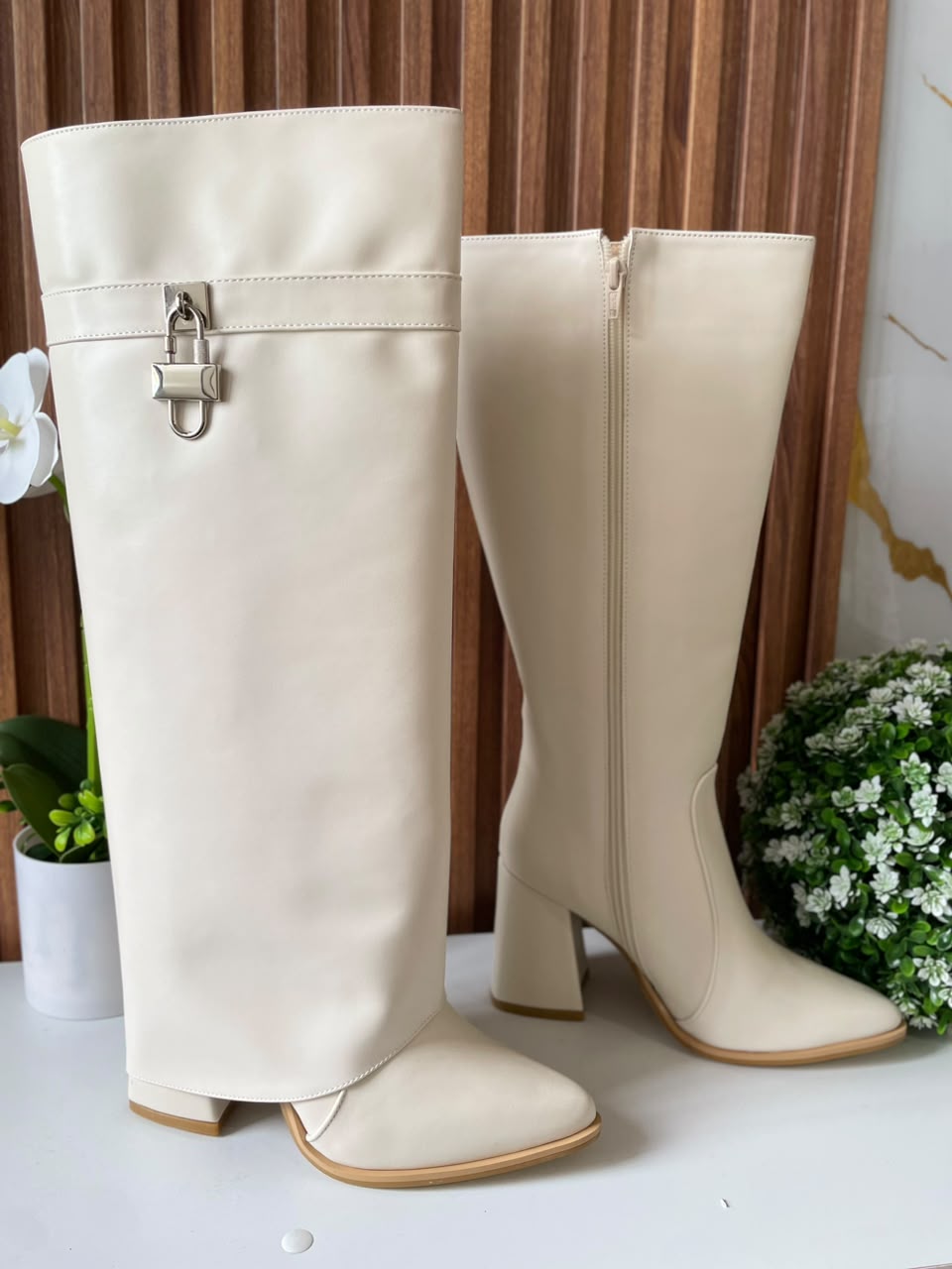 BN294 BOTA LATTE TIPO SHARK LOCK - Image 2